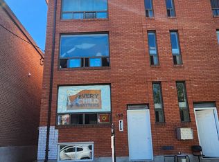 198 Coxwell Ave #BASEMENT, Toronto, ON M4L 3B2