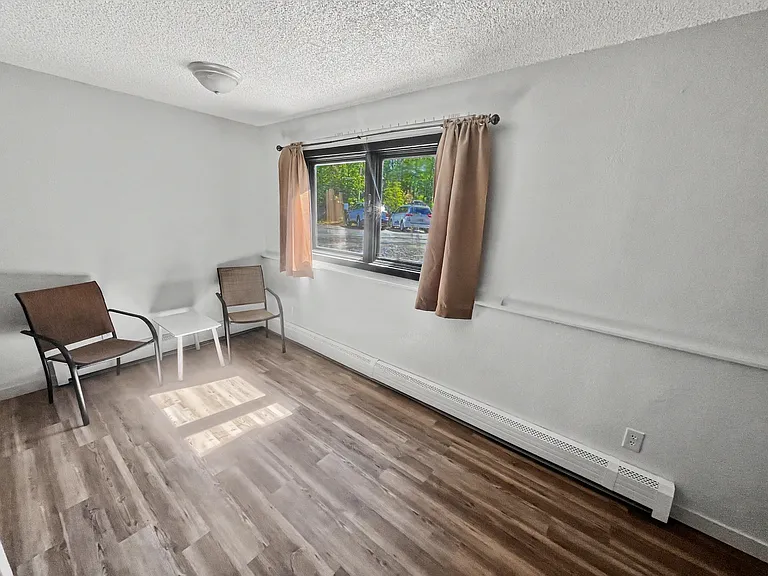 8612 Boundary Ave #L6 — Photo 2