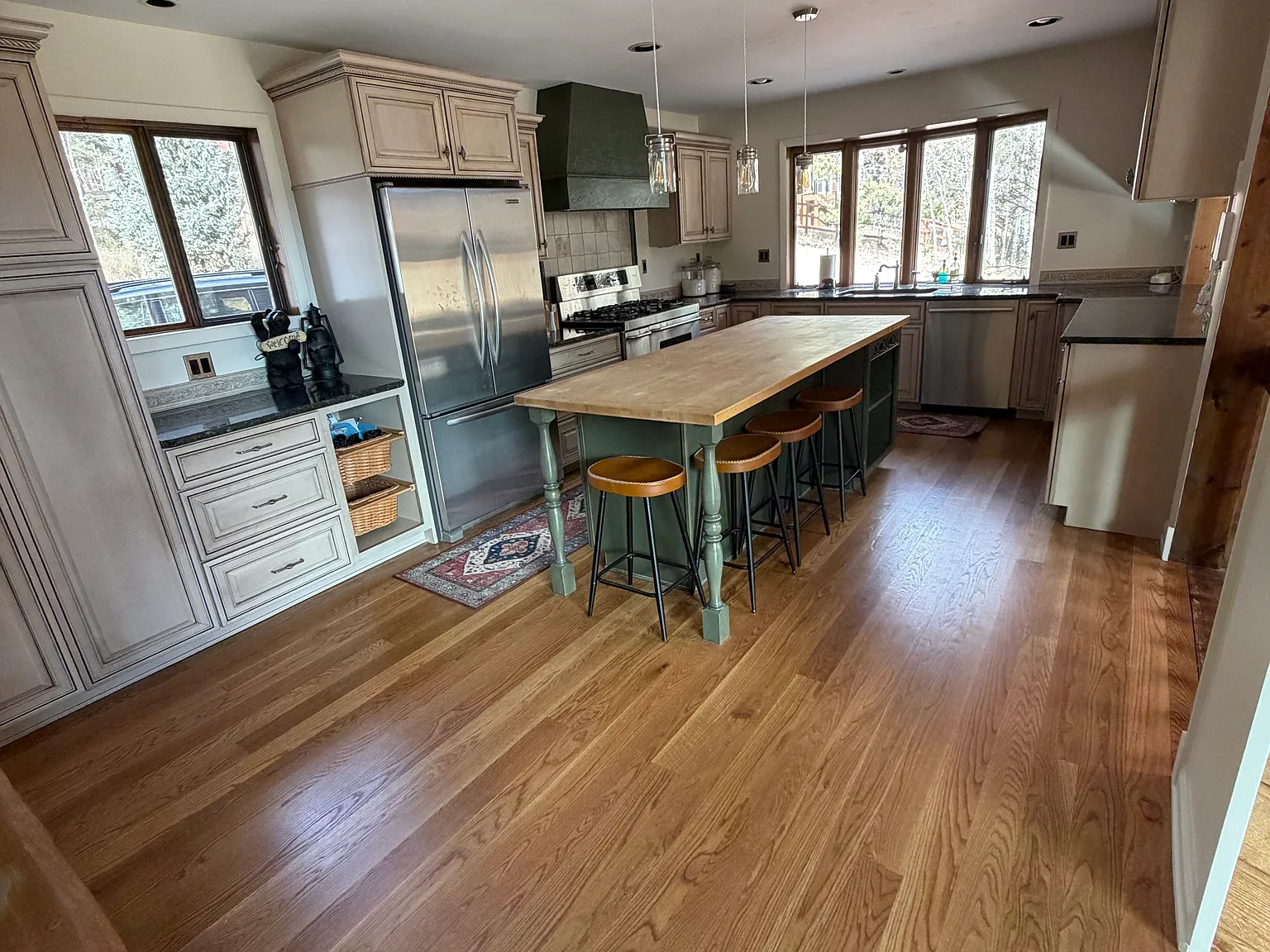 131 Aspen Dr — Photo 4