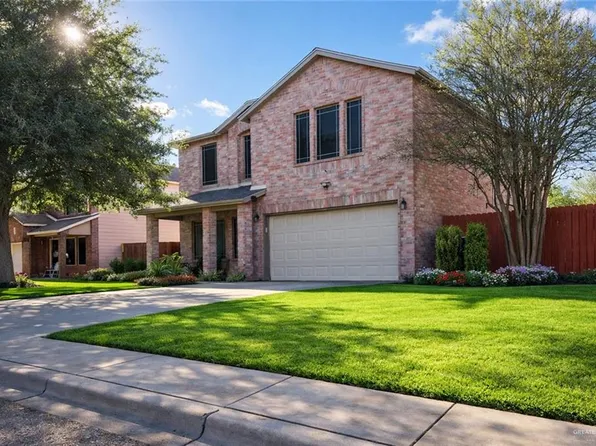 906 Solar Dr, Mission, TX 78574