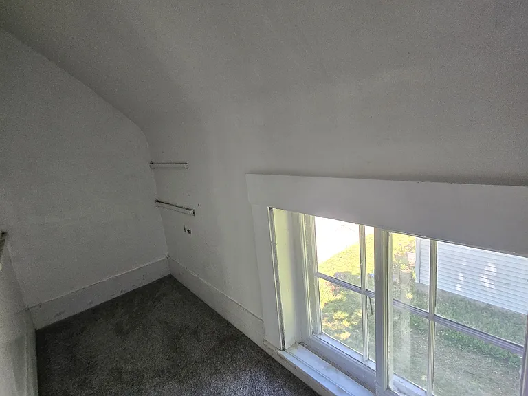 3 Keeble St #B — Photo 15