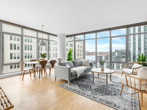 1 North Pier, Brooklyn, NY 11249
