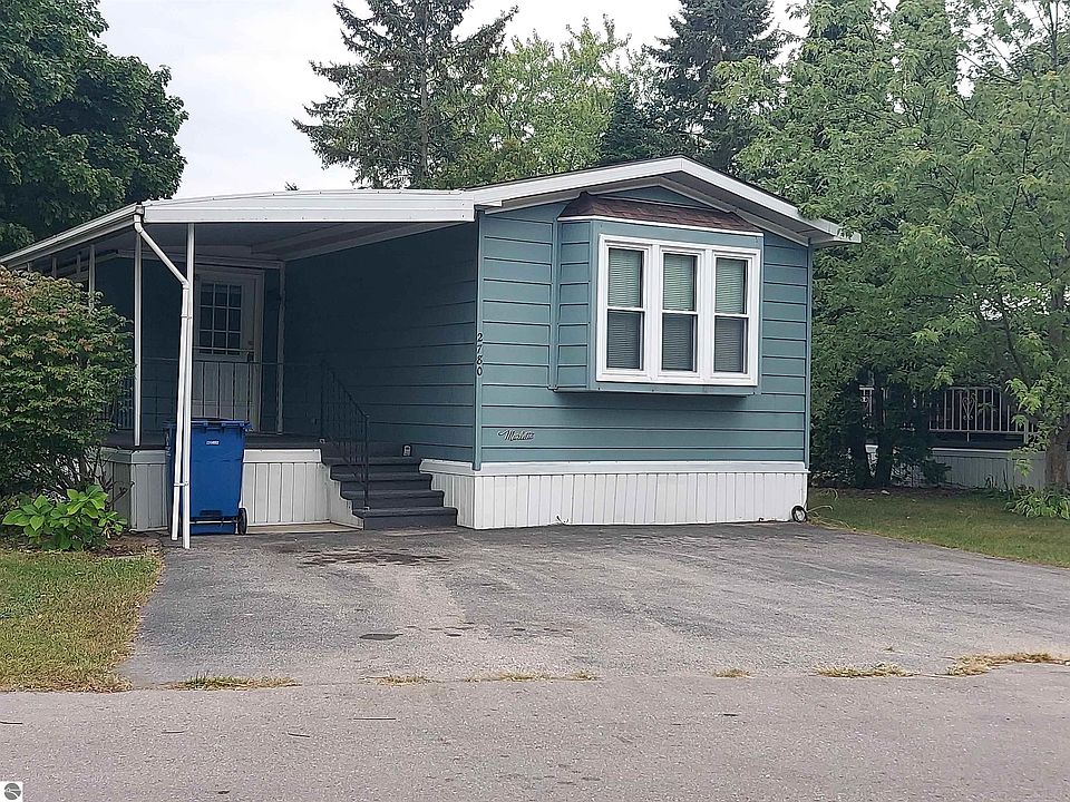 1st image of 2780 Frank St