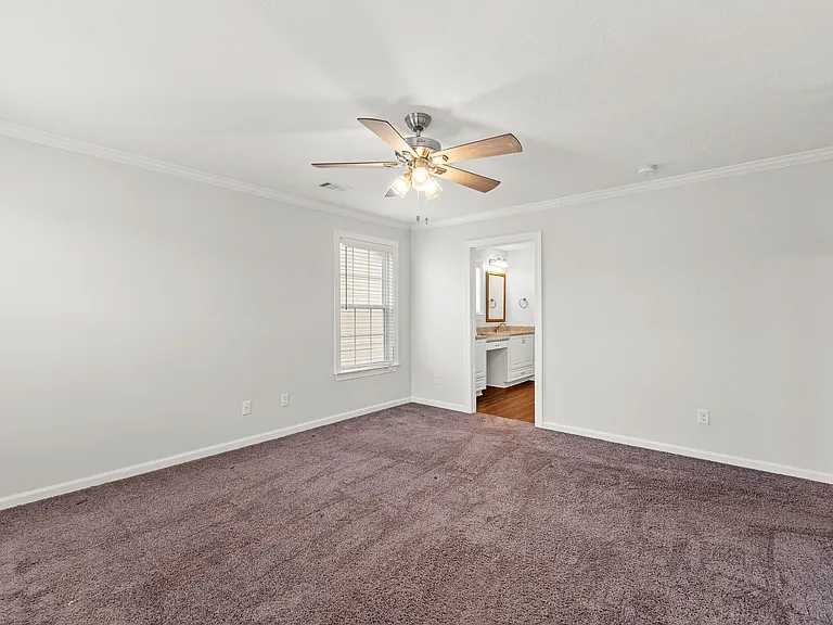 597 Vinings Dr — Photo 27