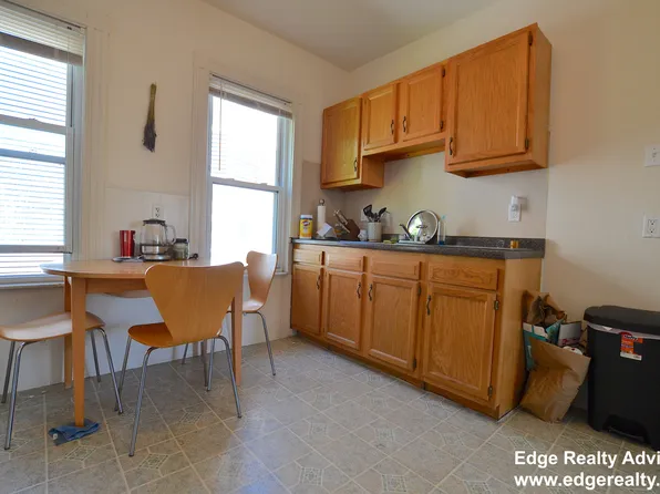 548 Washington St #2, Brighton, MA 02135