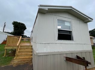 126 Alex Dr, Mount Holly, NC 28120