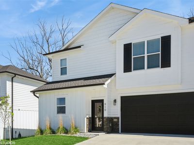 910 Ledgestone Ct, Polk City, IA, 50226