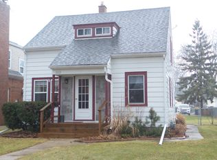 2432 S 79th St, West Allis, WI 53219