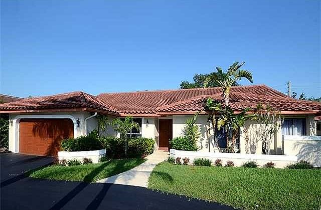 2nd image of 1091 NW 101st Way