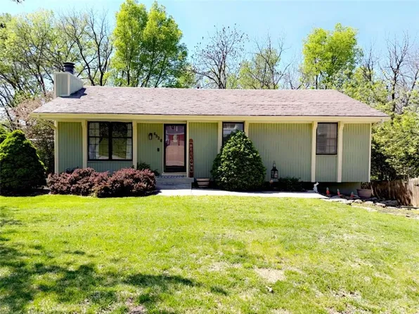 6920 N Mercier St, Kansas City, MO 64118