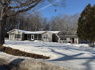 189 Phinney Farm Road, Lincoln, ME 04457