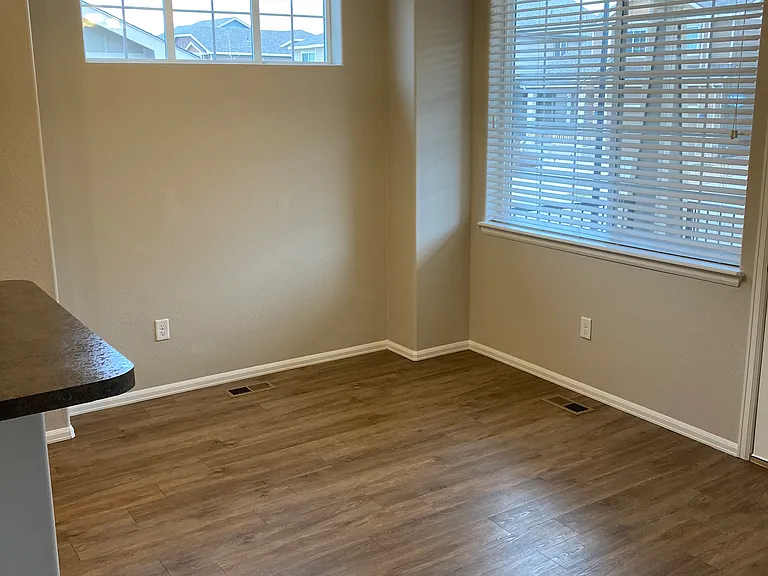 2756 Exmoor Ln #3 — Photo 4