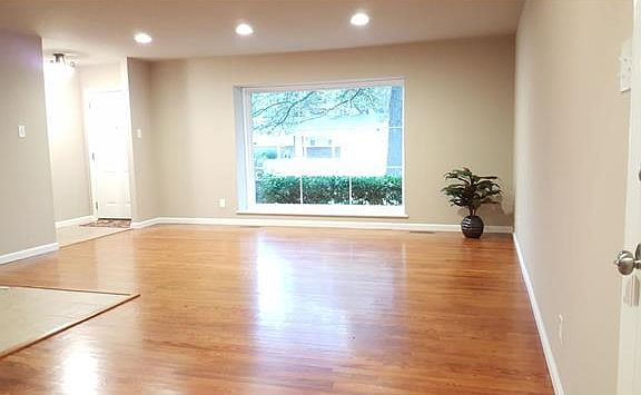 3rd image of 1722 Marsha Ln