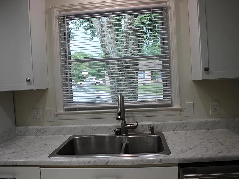 3193 Carriage Ln — Photo 7
