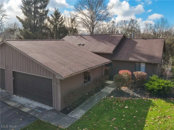 655 Cherry Park Oval, Aurora, OH 44202