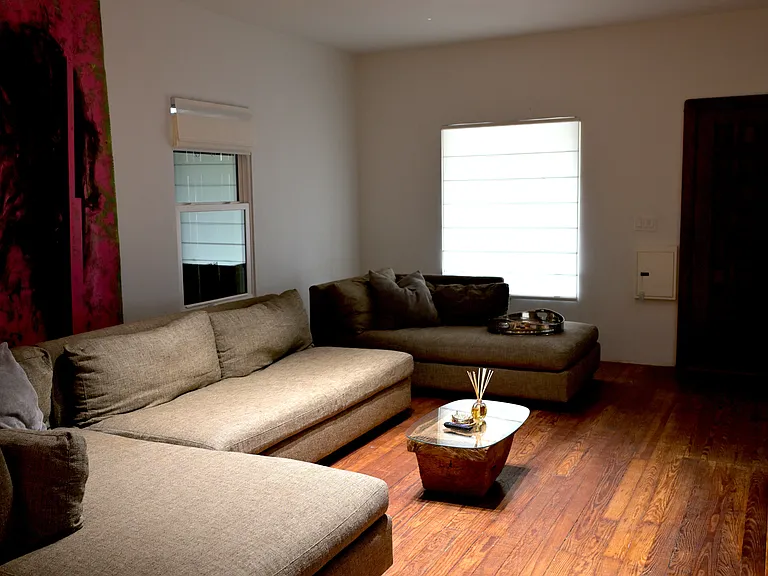 1439 E Admiral Blvd — Photo 3