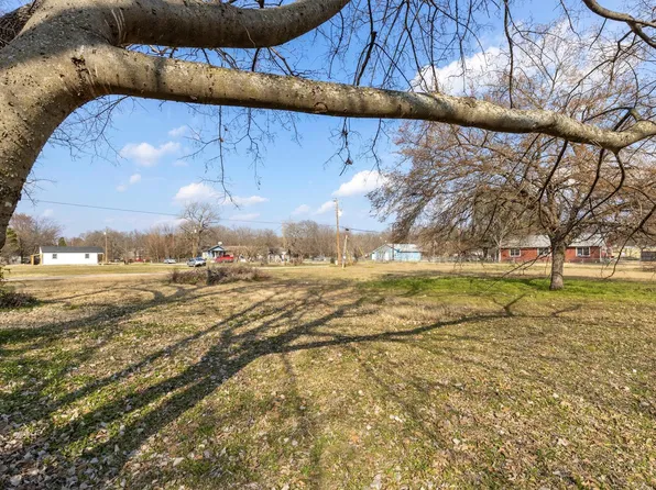 Payne St, Quinlan, TX 75474