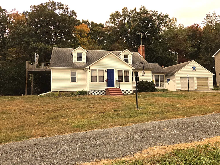 2658 Pulaski Hwy — Photo 2