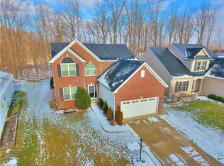 3685 Firethorn Dr, Aurora, OH 44202