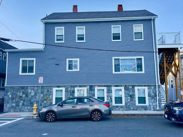 21 Commercial St #1, Gloucester, MA 01930