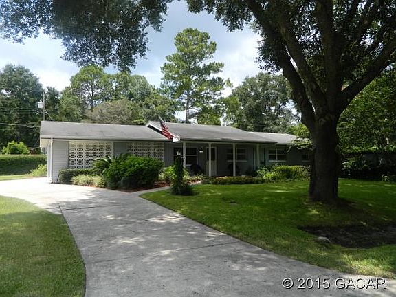 3rd image of 4200 NW 21st Dr