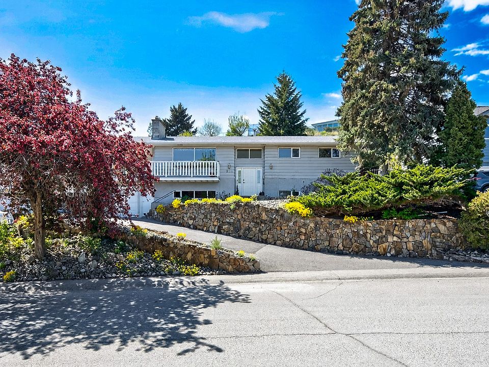 1st image of 229 Greenstone Dr