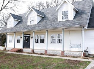 4181 S 105th Rd #R, Bolivar, MO 65613