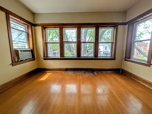 3427 N Hamlin Ave #2 Photo 1