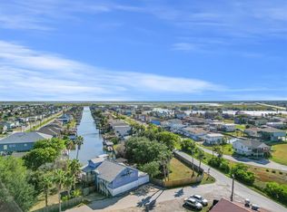3 Herring Dr, Bayou Vista, TX 77563