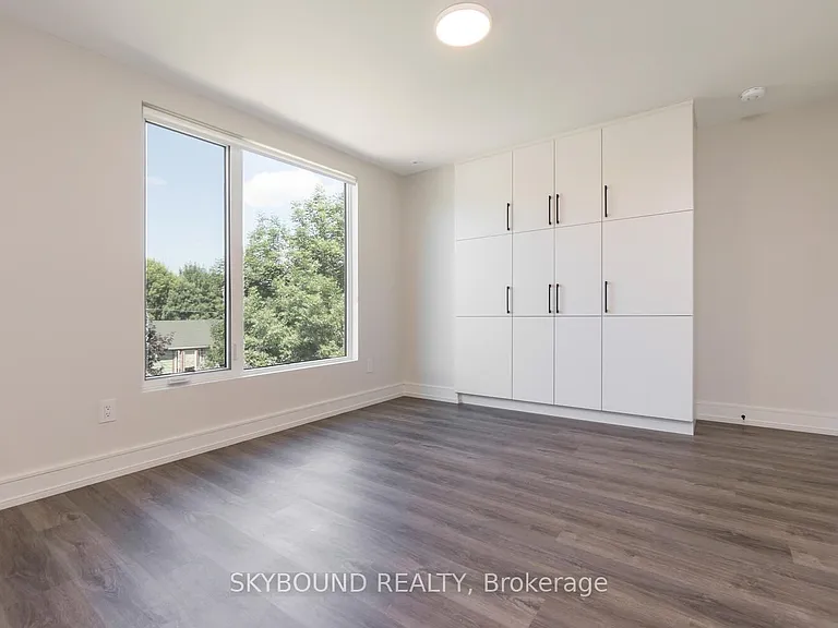 109 Rhodes Ave #4 — Photo 17