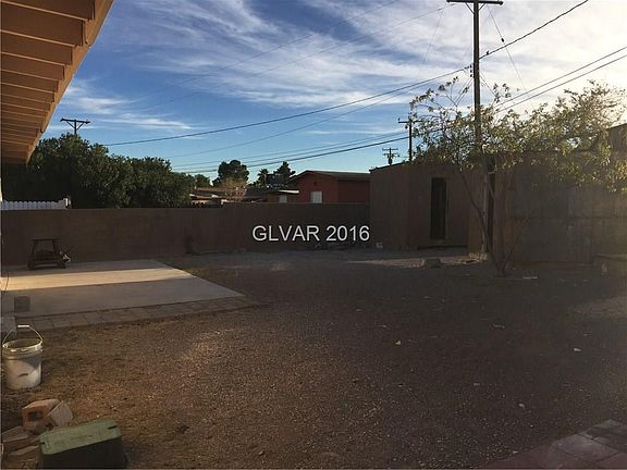 3rd image of 233 Wisteria Ave #0