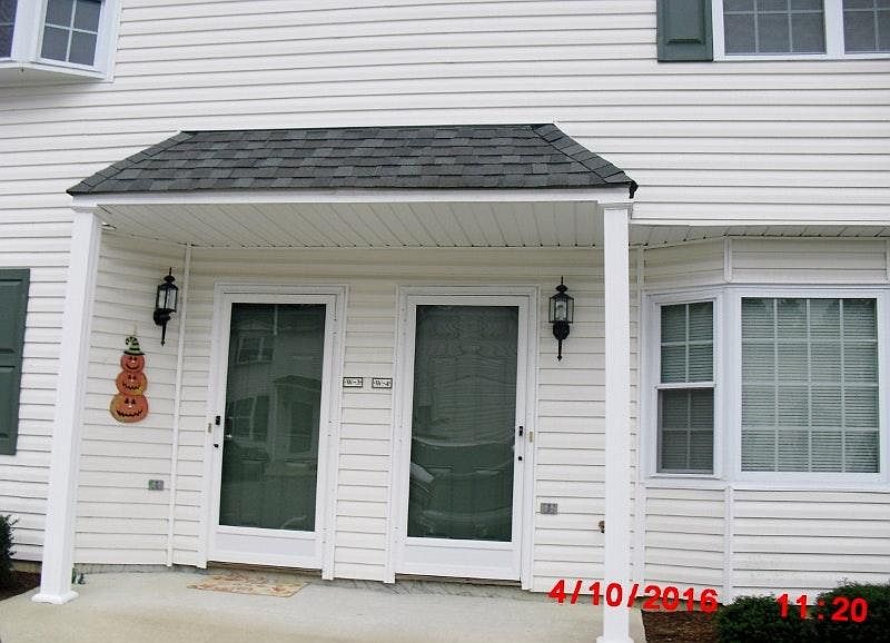 1st image of 1222 Cross Creek Cir APT W4