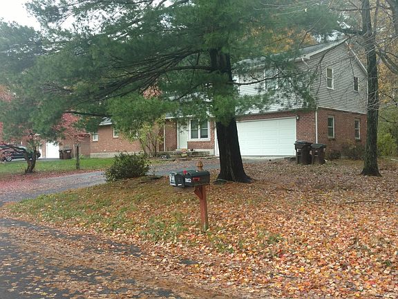 2nd image of 7 Albert Dr