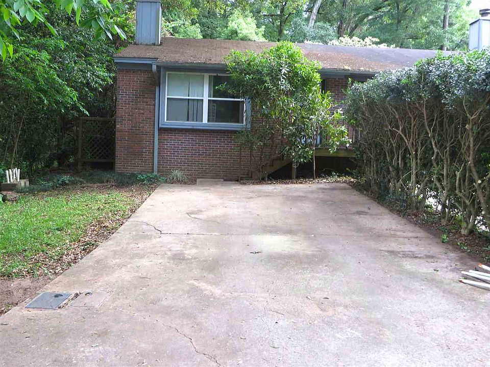 1st image of 1539 Merry Oaks Ct #A