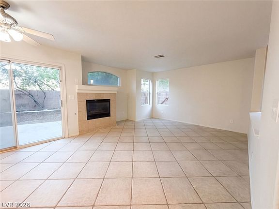 3rd image of 1008 Windhook St