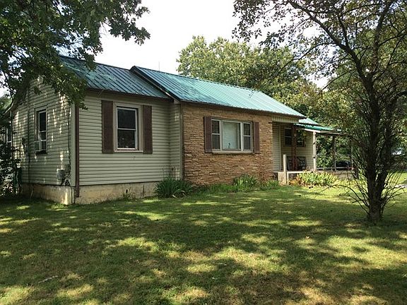 2nd image of 8641 Crossville Hwy