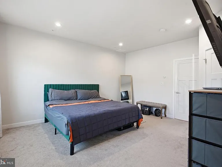Large Owner Suite