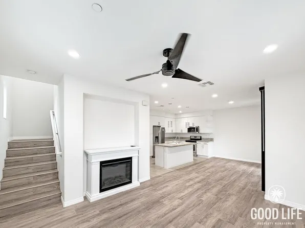 950 E Drapery Ln, Huntington Beach, CA 92802