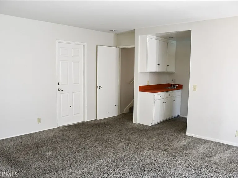 522 E Collins Ave — Photo 31