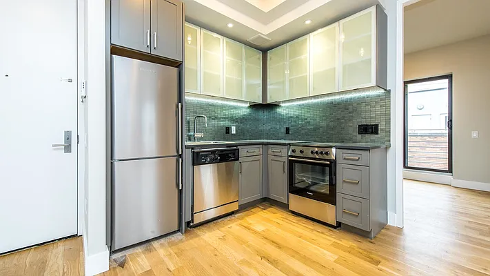 Rented by Nooklyn NYC LLC | media 7