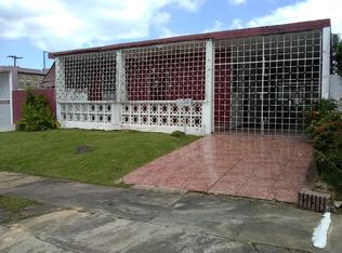 C33 Calle Cambodia, Bayamon, PR 00956