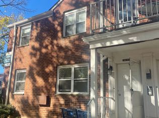 224-05 67th Ave #A, Oakland Gardens, NY 11364