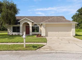 29146 Crossland Dr, Zephyrhills, FL 33543