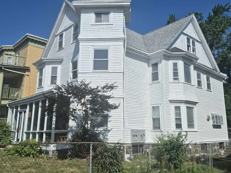 247 Park St #2