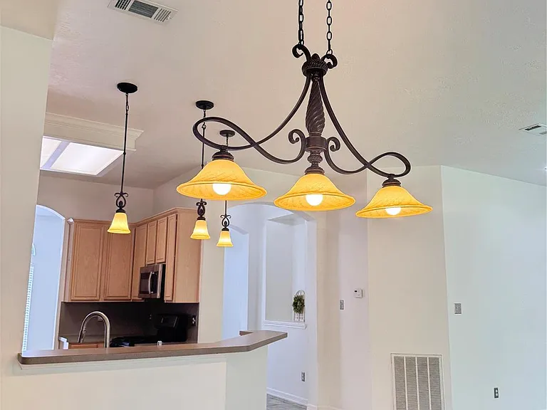 3210 Woodcreek Glen Ln — Photo 12