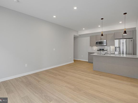 5th image of 1205 S 15th St #3D