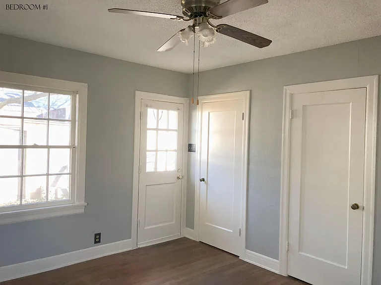 3303 Werner Ave — Photo 9