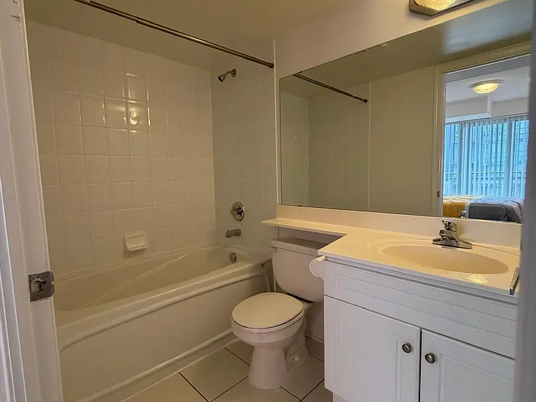 19 Barberry Pl #416 — Photo 4
