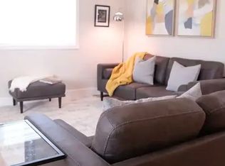 2648 Prestonvale Rd #1A, Clarington, ON L1E2R9