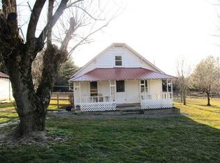 525 Glade Creek School Rd, Ennice, NC 28623